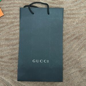 NWT GUCCI SHOPPING BAG
